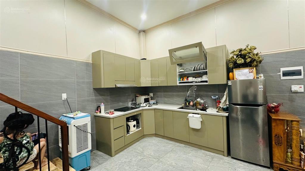 Bán nhà mặt đường trần nguyên hãn  84,7m2  ngang 6,2m  2 tầng  giá 14,5 tỷ