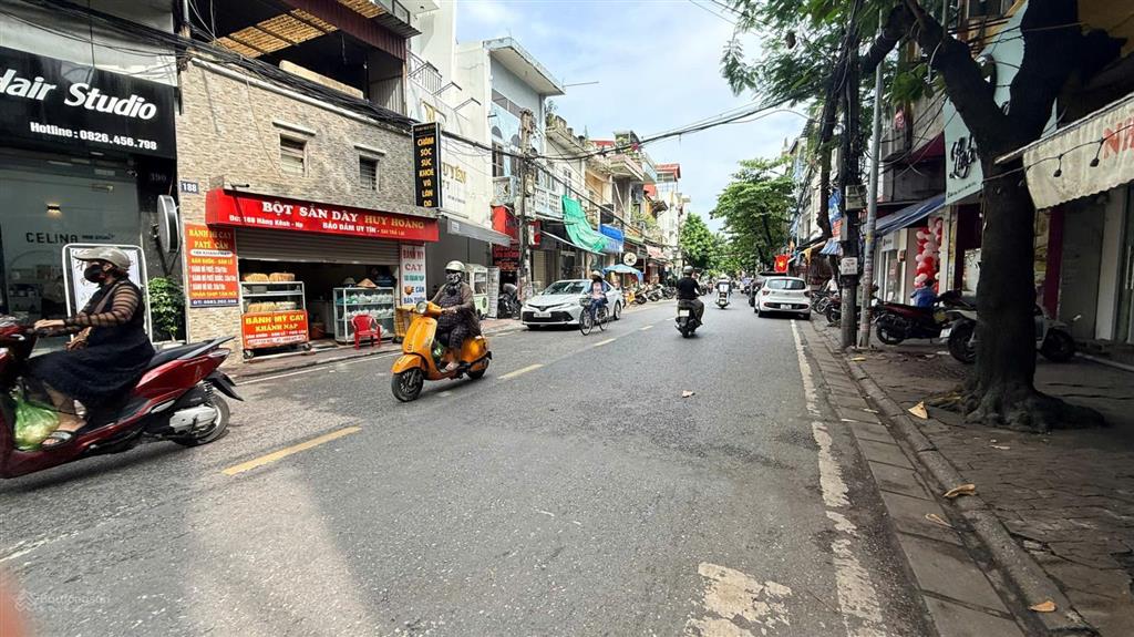 Mặt đường hàng kênh (ngã 3 khánh nạp)  89,2m2  ngang 4,66m  2 tầng  điểm đẹp  giá 16 tỷ