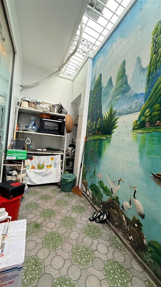 Nhà 4 tầng sân cổng riêng tuyến 2 trung lực  81m2  đông tứ trạch  giá 10,8 tỷ