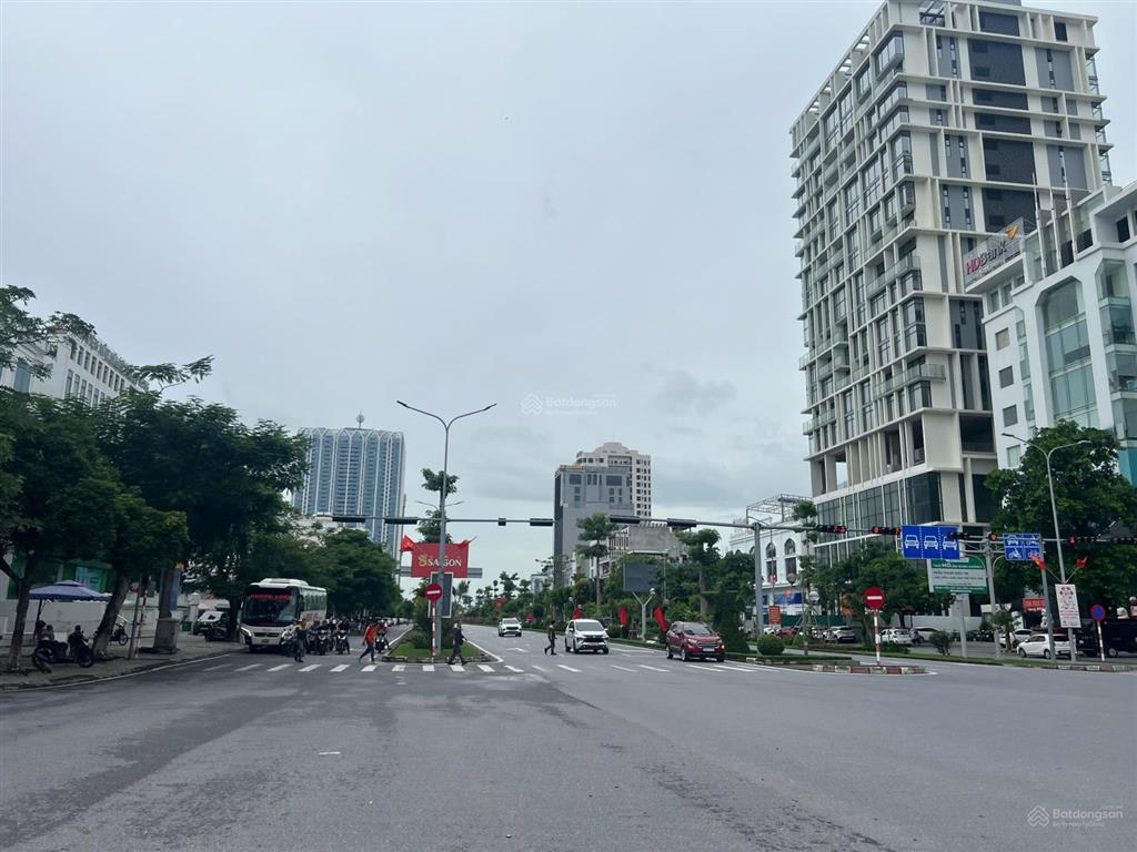 Mặt đường lê hồng phong  512m2  mt 16m  7 tầng  pccc đầy đủ  2 thang máy  giá 169 tỷ