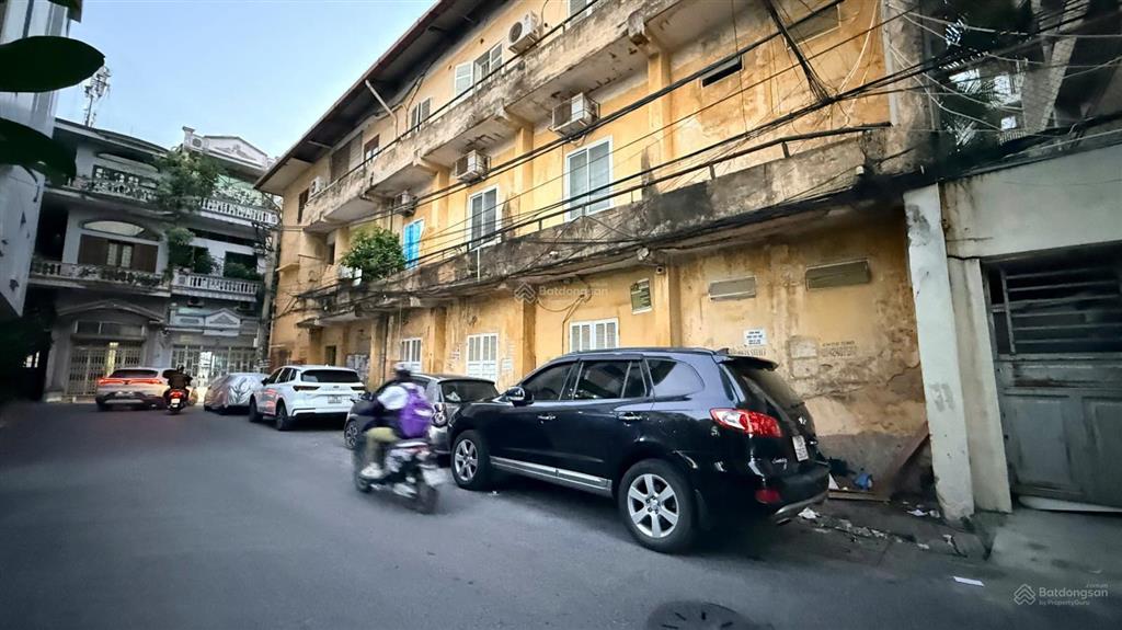 Mặt đường trần nguyên hãn  1.305,2m2  ngang 7,6m  3 mặt thoáng  giá 37 tỷ