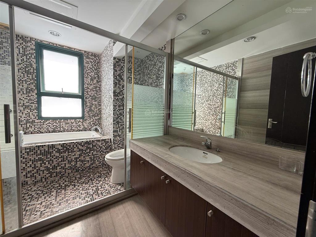 Căn hộ tầng 16 tòa b td plaza lê hồng phong  181,3m2  bìa đỏ sẵn sàng  giá cực tốt chỉ 34 tr/m2