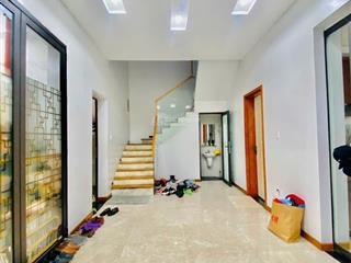 Bán biệt thự sân vườn hoàng thế thiện  231m2  mặt tiền 11,8m  3 tầng  lô góc  16,99 tỷ