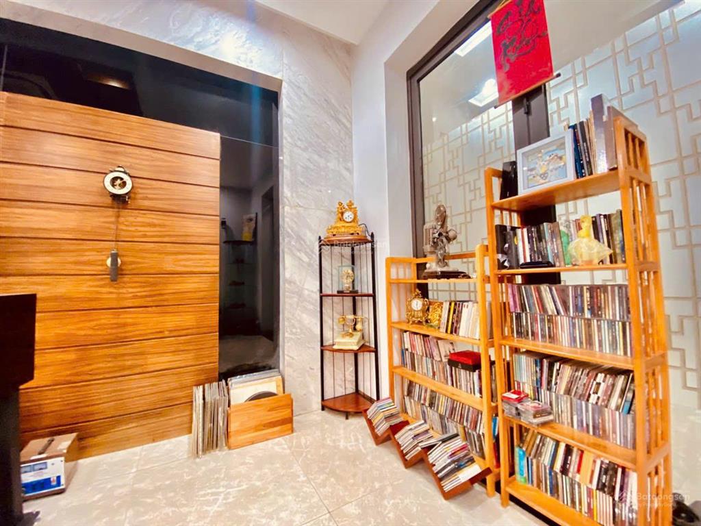 Bán biệt thự sân vườn hoàng thế thiện  231m2  mặt tiền 11,8m  3 tầng  lô góc  16,99 tỷ
