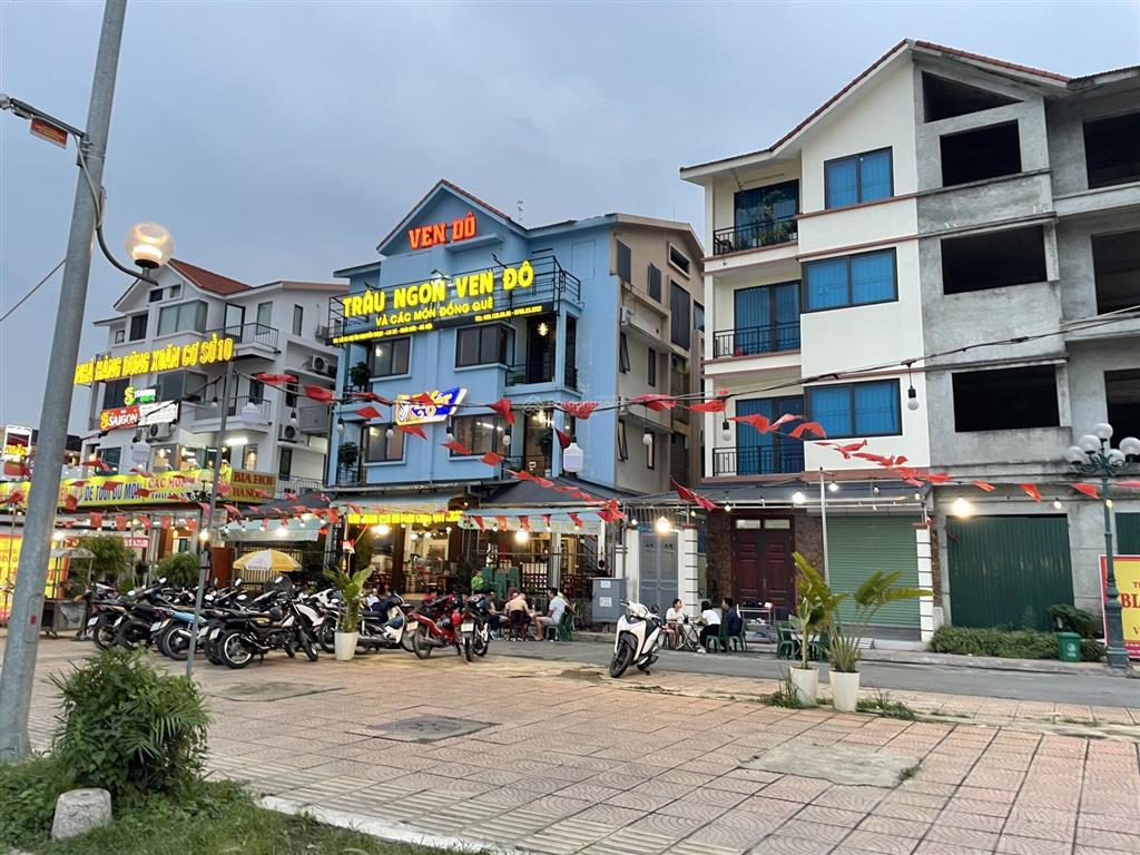 Cho thuê căn nhà mặt đường 3.5 đã hoàn thiện, dt sàn gần 300m2, giá 10tr/th/tầng 1.  0966 675 ***