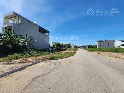 Siêu hiếm lô đất đẹp 100m² full thổ cư cần bán gấp 2,3 tỷ