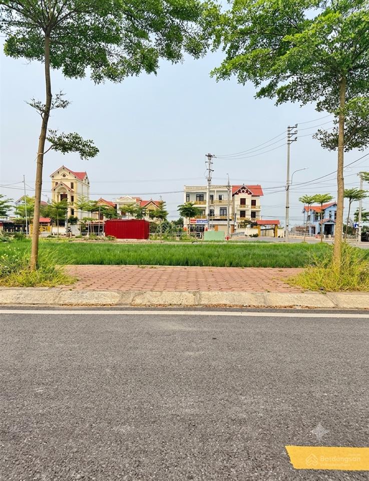 Siêu hiếm lô đất đẹp 100m² full thổ cư cần bán gấp 2,3 tỷ