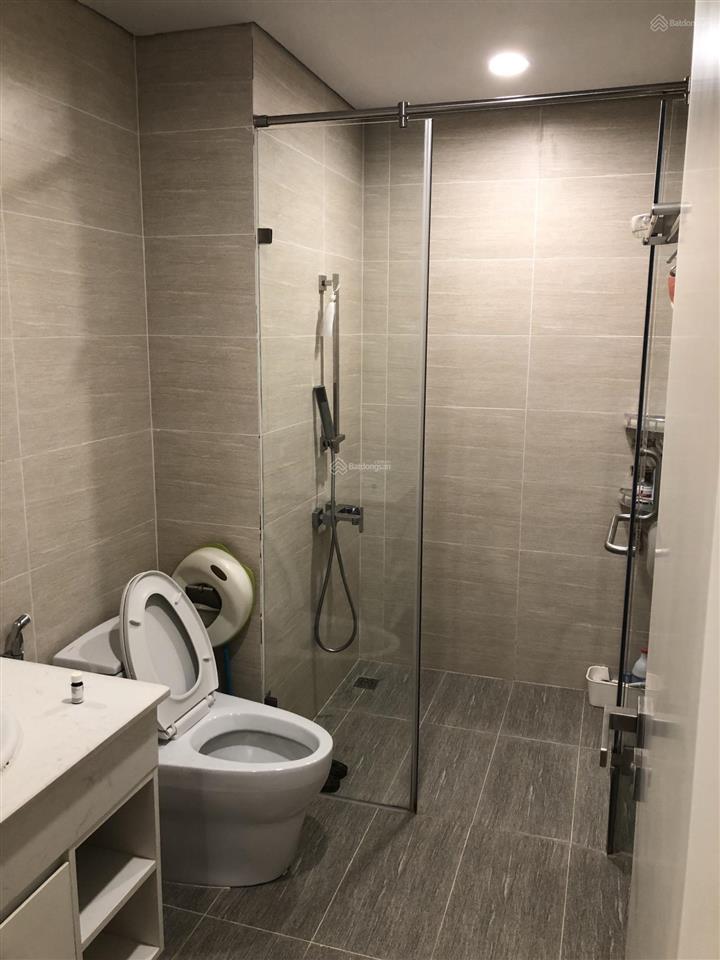 Cần tiền bán gấp căn 2pn ban công đn tầng 15 chung cư golden palm giá thỏa thuận, ra lộc nhiệt tình