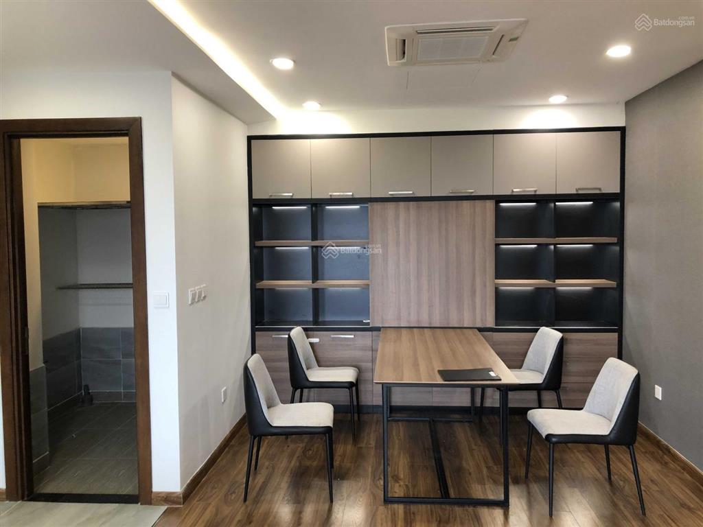 Cần tiền bán gấp căn 2pn ban công đn tầng 15 chung cư golden palm giá thỏa thuận, ra lộc nhiệt tình