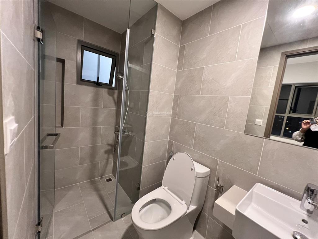 Cho thuê căn 60m2, nội thất căn bản, cc westgate