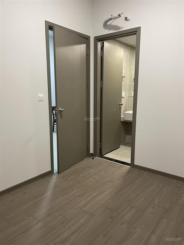 Cho thuê căn 60m2, nội thất căn bản, cc westgate