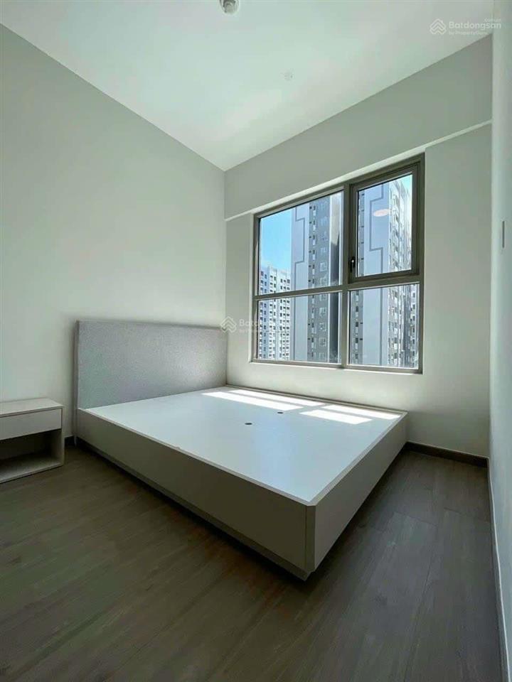 Cho thuê căn 85m2, 3pn  2wc, tầng trung