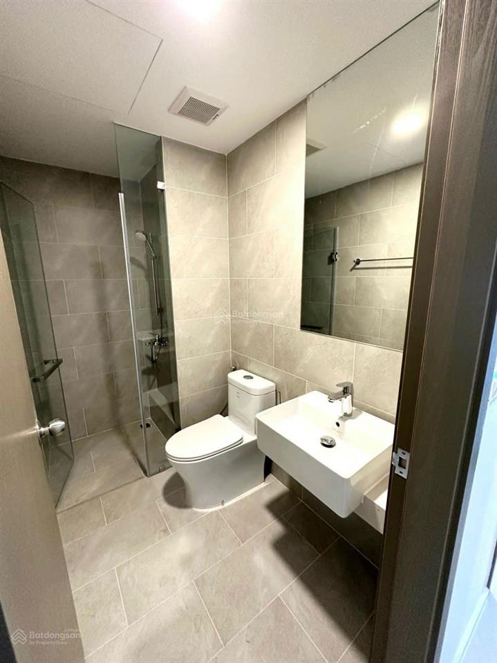 Cho thuê căn 85m2, 3pn  2wc, tầng trung