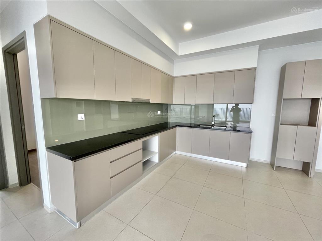 Bán căn 113m2, cc westgate, block c, tầng trung