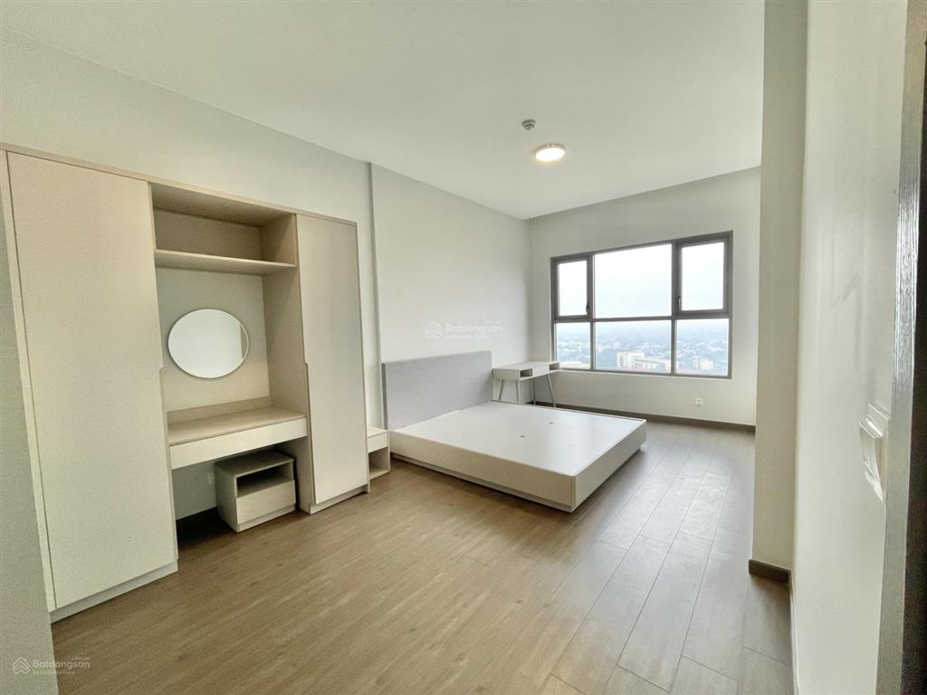 Bán căn 113m2, cc westgate, block c, tầng trung