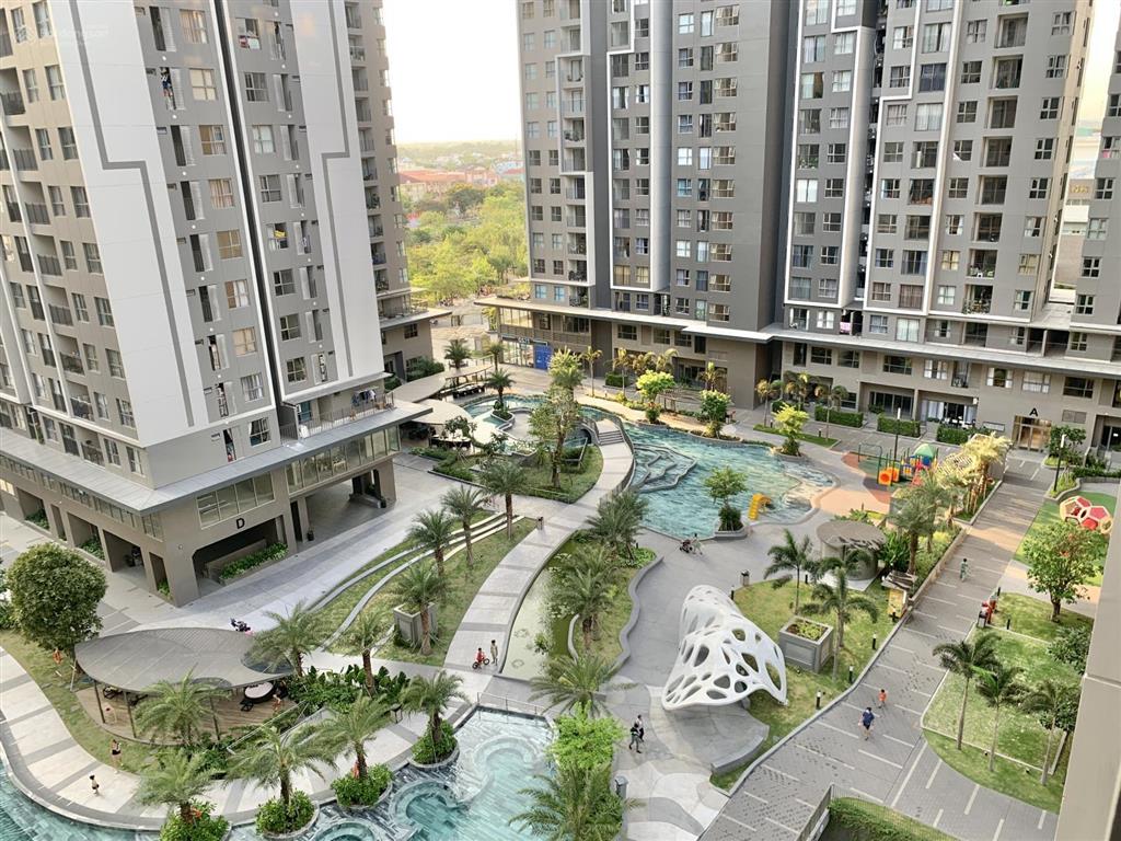 Cc westgate, view hồ bơi 2.68 tỷ full 102%, block b