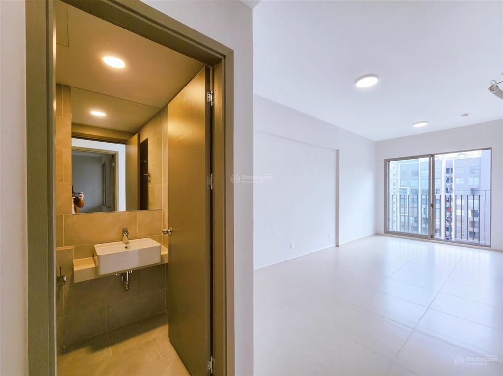 Cho thuê căn 113m2, 3pn2wc, có giường, tủ, cc westgate
