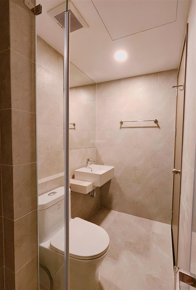 Cho thuê căn 113m2, 3pn2wc, có giường, tủ, cc westgate
