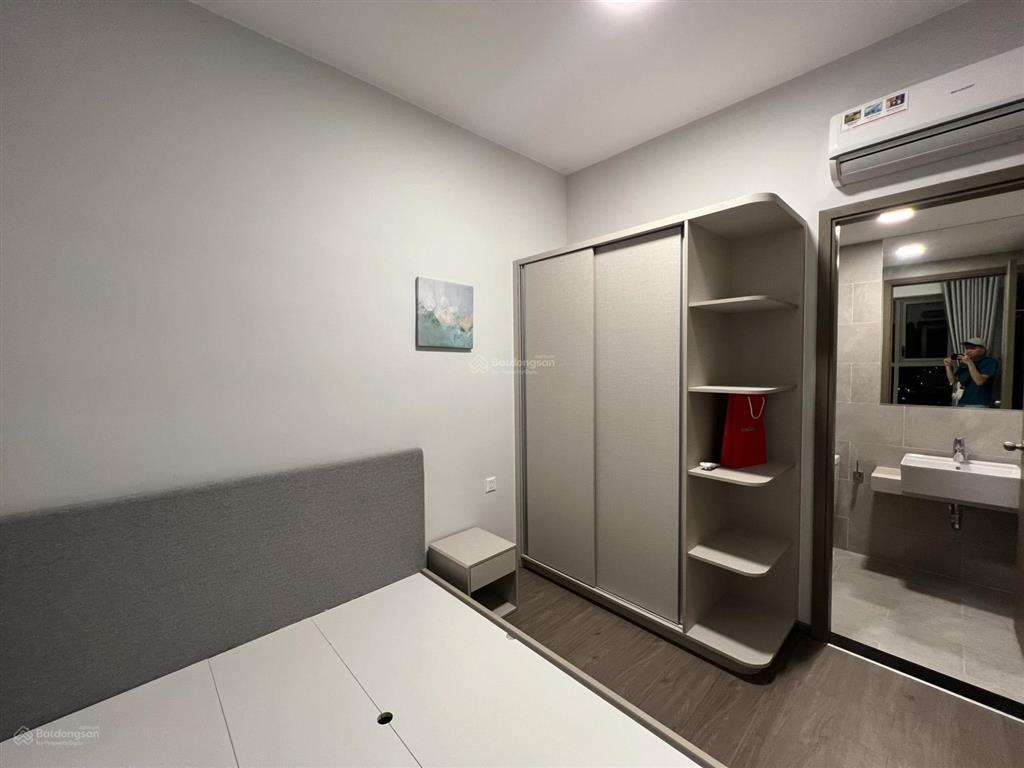 Cho thuê căn 59m2, có giường, tủ, máy lạnh, cc westgate
