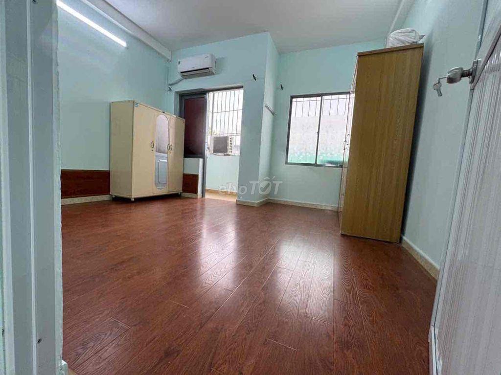 Chính chủ bán căn hộ 1PN, 1 WC, 45m2