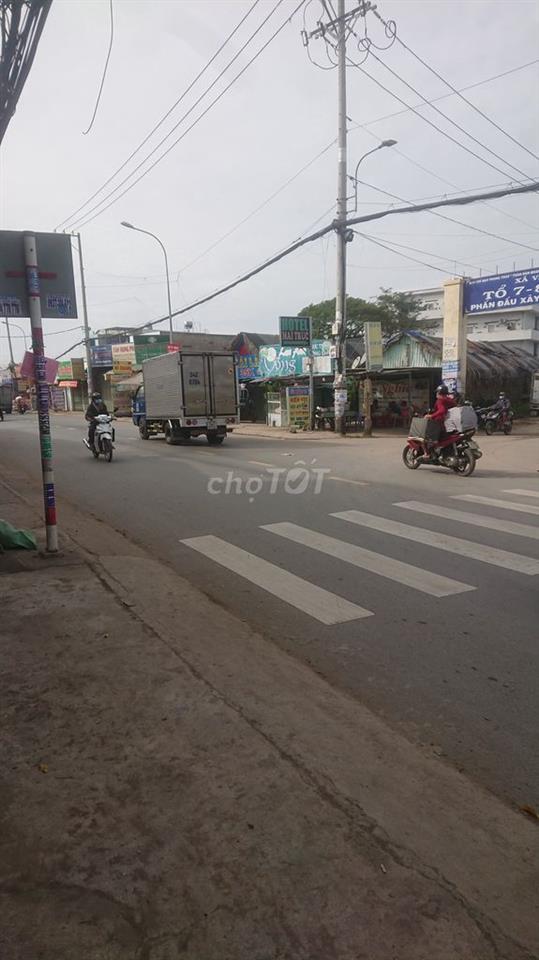 Bán nhà mặt tiền đường Võ Văn Vân