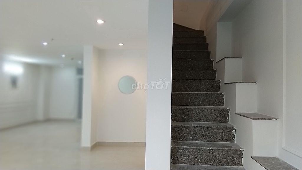 Cho thuê nhà duplex 112m2 tiện kinh doanh văn phòng
