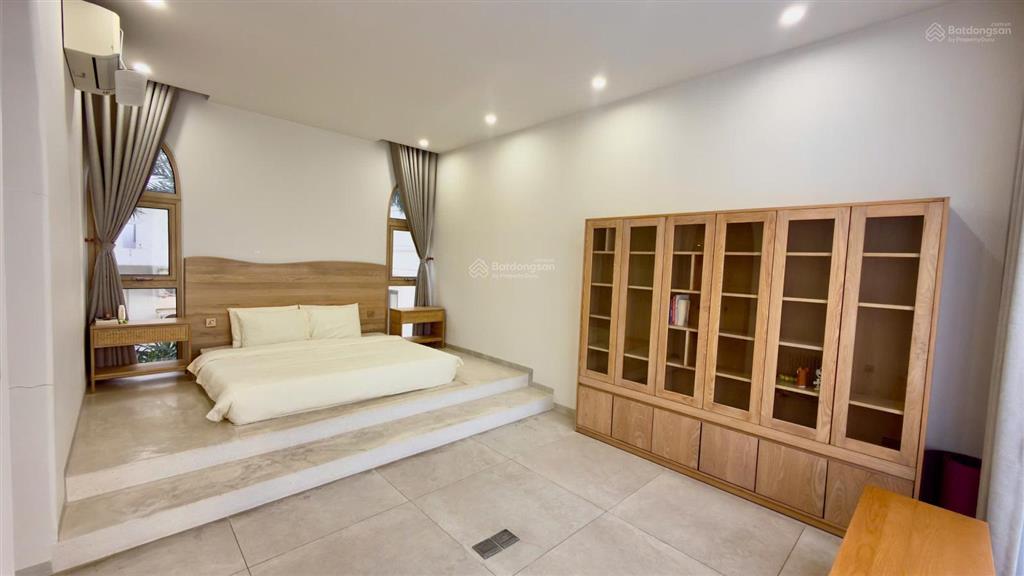 Biệt thự villa biển phạm văn đồng 240m, hồ bơi riêng, 3pn nội thất cao cấp