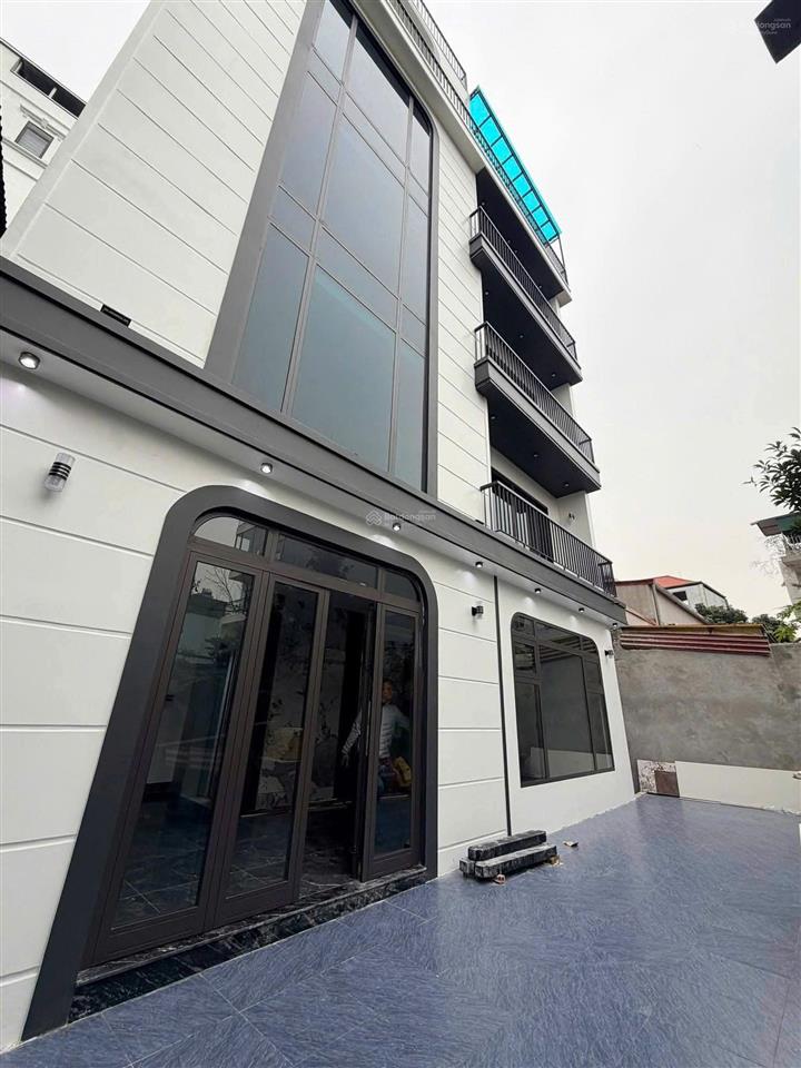 Bán nhà phố ngọc trì, gần hồ thạch bàn, 5 tầng, dt 50m2, mt 9.5m, 3pn, có thang máy, 2026