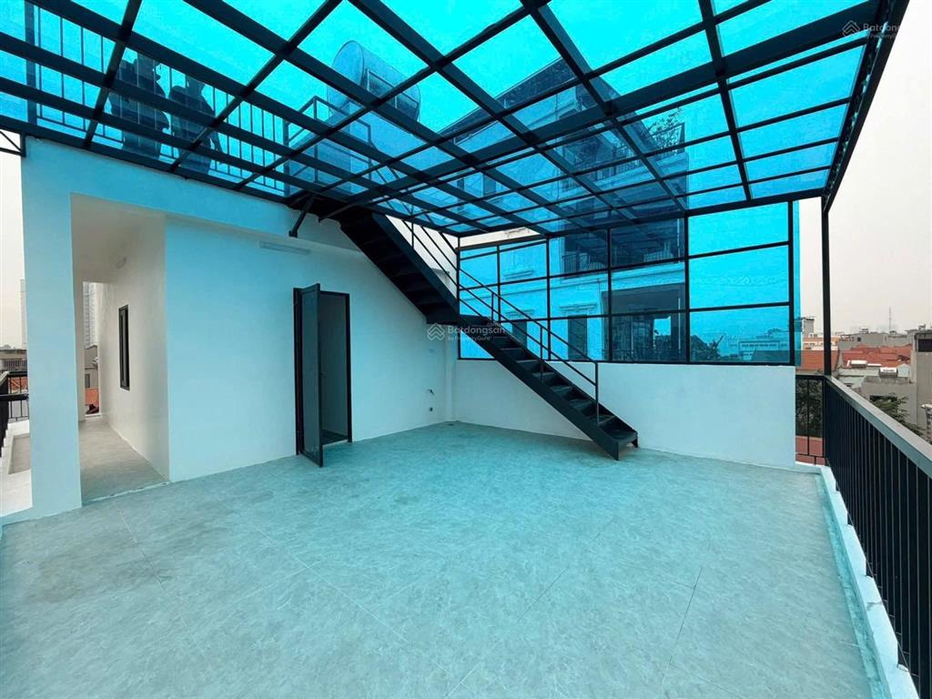 Bán nhà phố ngọc trì, gần hồ thạch bàn, 5 tầng, dt 50m2, mt 9.5m, 3pn, có thang máy, 2026