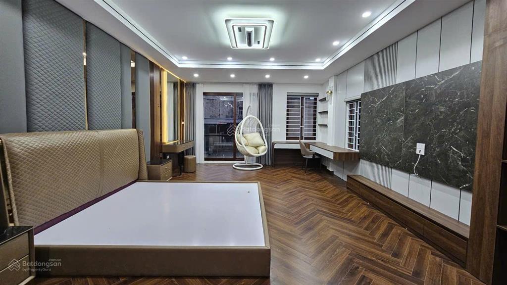 Bán nhà ngõ 206 cổ linh, chân cầu vĩnh tuy, 7 tầng, dt 80m2, mt 5m, 4pn, full nội thất, thang máy