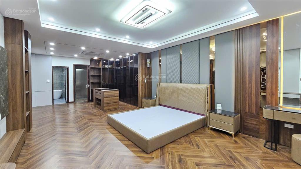 Bán nhà ngõ 206 cổ linh, chân cầu vĩnh tuy, 7 tầng, dt 80m2, mt 5m, 4pn, full nội thất, thang máy