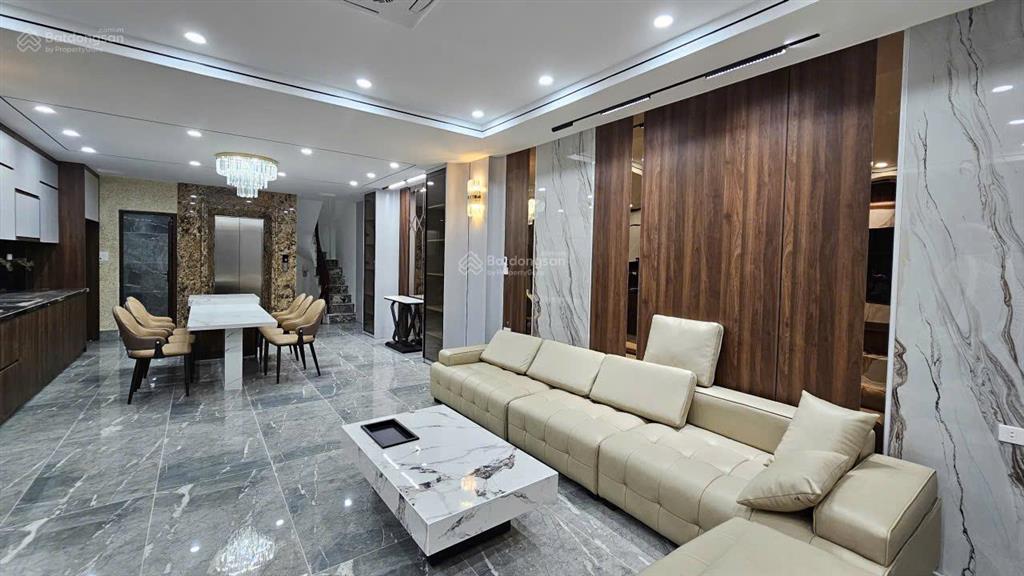 Bán nhà ngõ 206 cổ linh, chân cầu vĩnh tuy, 7 tầng, dt 80m2, mt 5m, 4pn, full nội thất, thang máy