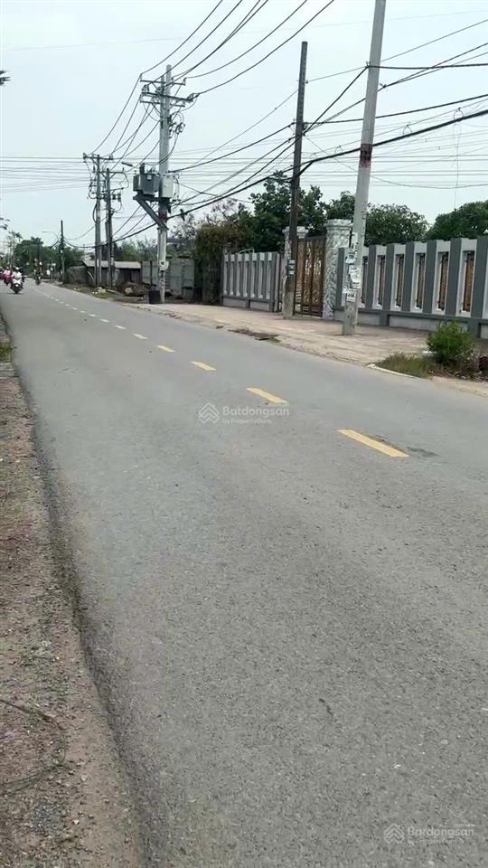 Bán đất mt đường thanh niên xã phạm văn hai bình chánh hồ chí minh 8,5tỷ 737m2 13,6x54 276m2 thổ cư