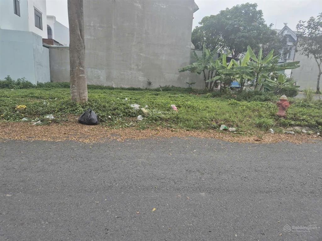 Bán nền đất thổ cư đường số 12 kđt 5 sao 1 đinh đức thiện phước lý cần giuộc 2,5 tỷ 88 m2 5.5x16