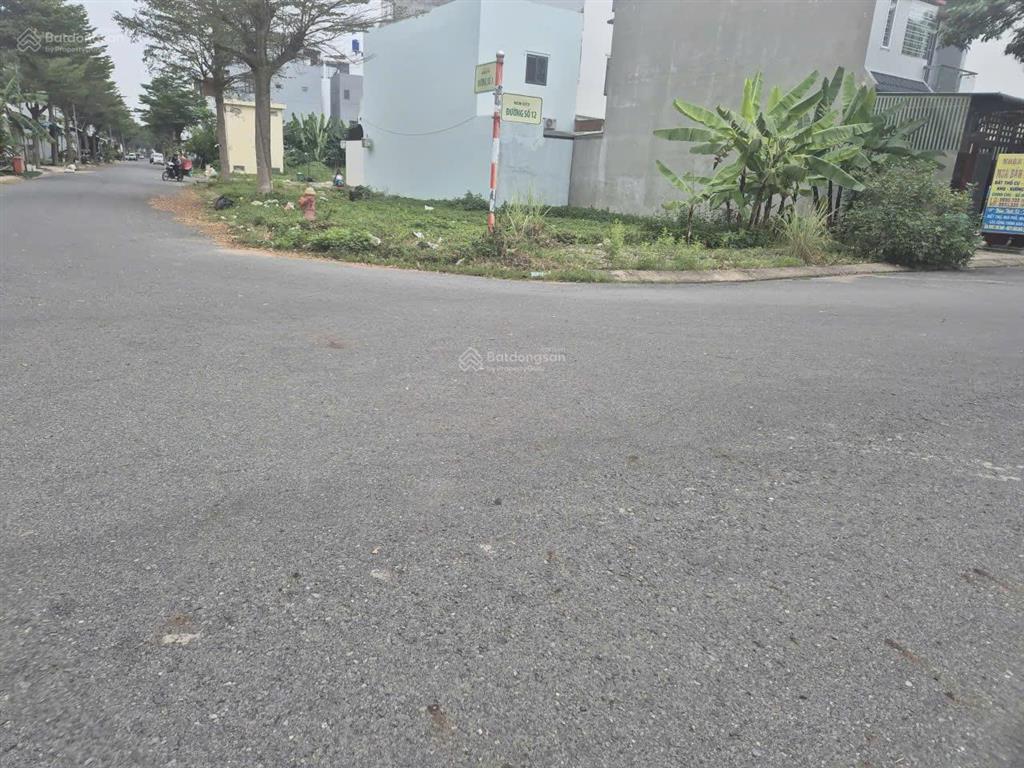 Bán nền đất thổ cư đường số 12 kđt 5 sao 1 đinh đức thiện phước lý cần giuộc 2,5 tỷ 88 m2 5.5x16
