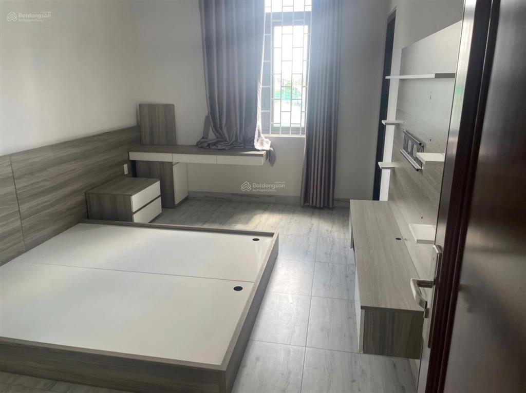Chính chủ kẹt tiền bán gấp nhà xây kiên cố đường tô ngọc vân, q12, dt 5m x 20m, đang cần bán gấp