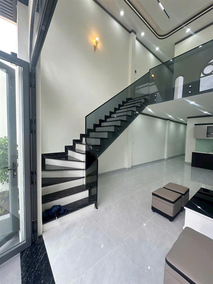Bán nhà ĐẸP Trung Tâm Biên Hòa,SHR thổ cư,đường ô tô,gần Công Viên Biên Hùng