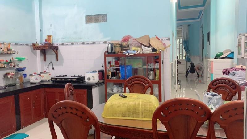 Bán nhà 2 Tầng Dĩ An,SHR,đường nhựa 15M,gần trường THPT Nguyễn Thị Minh Khai