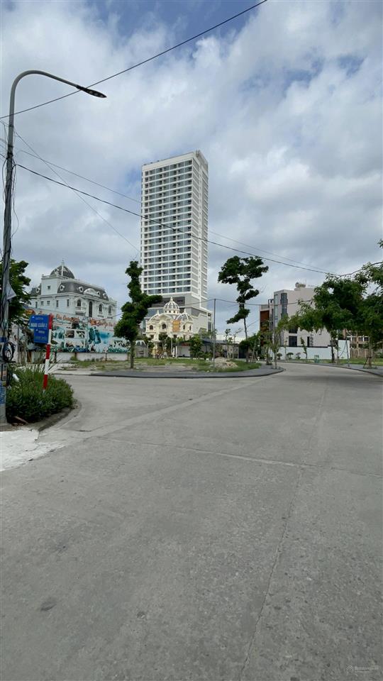 Đất biệt thự góc 592m2, mt20m. khu đô thị mới đông hùng thắng, bãi cháy giá 68tr/m2.