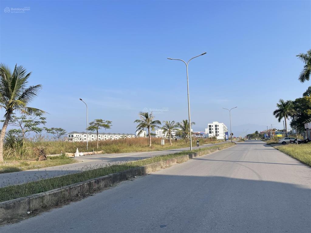 Duy nhất ô góc 3 mặt tiền trục 31m cao xanh hka.
