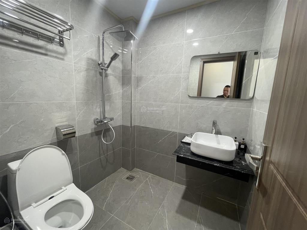 Bán khách sạn 13p bãi cháy. full nội thất. kinh doanh được luôn giá 14 tỷ