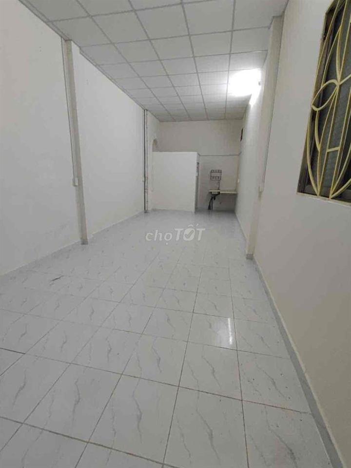 Phòng trọ sẵn máy lạnh đường Lê Văn Quới