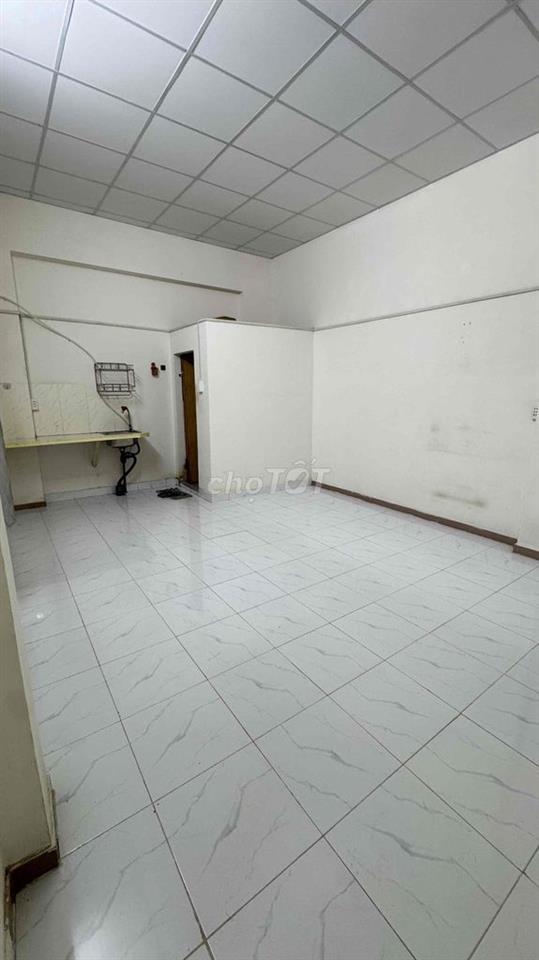 Phòng trọ sẵn máy lạnh đường Lê Văn Quới