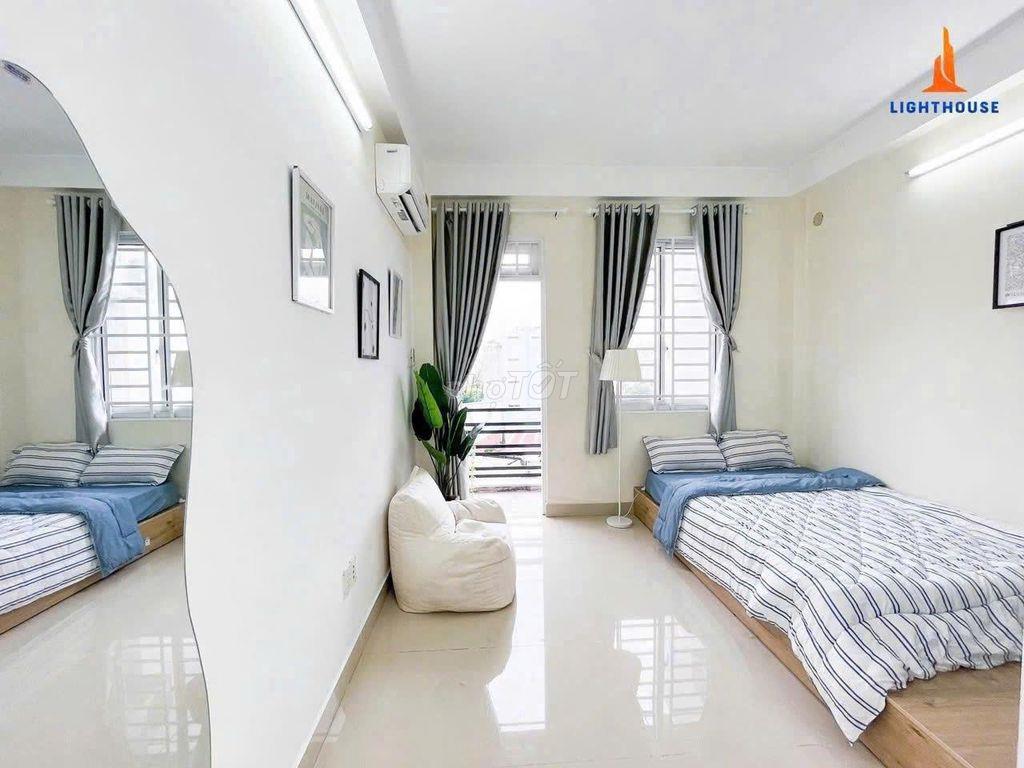 Studio View Thoáng, Ban Công Riêng - Gần Emart, CV Gia Định & Sân Bay