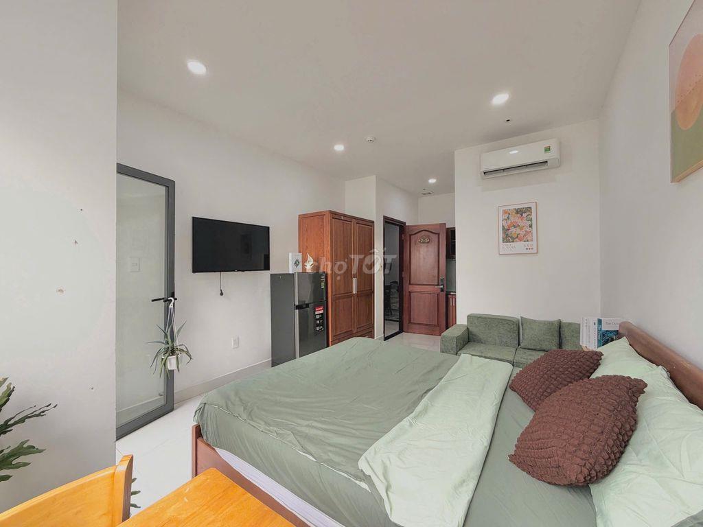 🌿 KHÔNG GIAN SỐNG TIỆN NGHI – STUDIO FULL NT THANG MÁY - GẦN SÂN BAY
