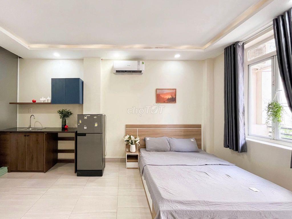 STUDIO TÔ HIẾN THÀNH Q10 – FULL NT, BAN CÔNG RIÊNG, GẦN ĐH BÁCH KHOA