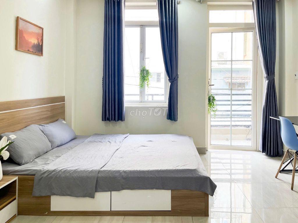 STUDIO TÔ HIẾN THÀNH Q10 – FULL NT, BAN CÔNG RIÊNG, GẦN ĐH BÁCH KHOA