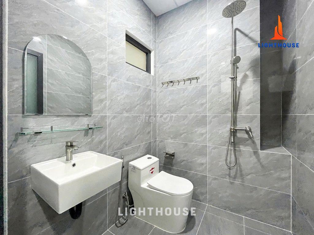 CĂN HỘ DỊCH VỤ BAN CÔNG BẾP RIÊNG FULL NT - GẦN ĐẢO KIM CƯƠNG