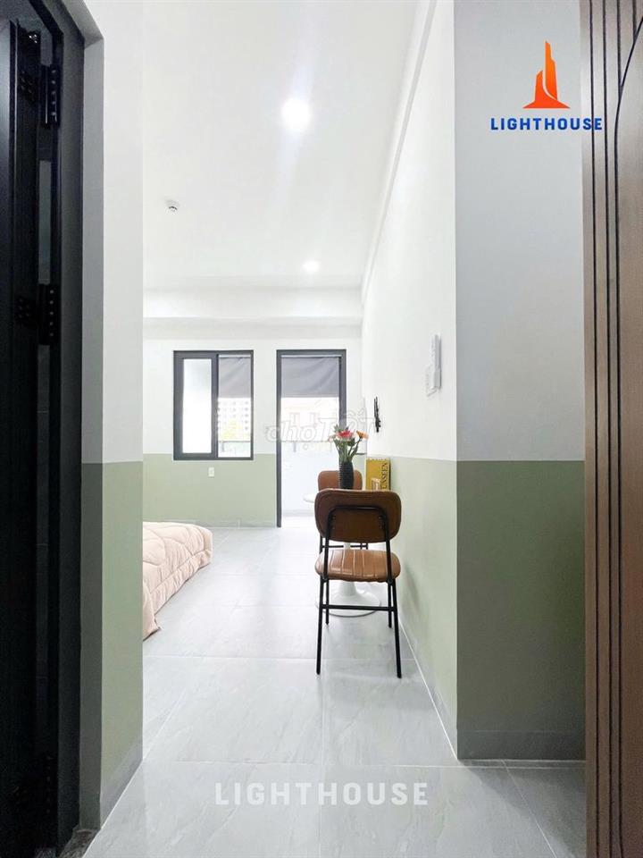 CĂN HỘ DỊCH VỤ BAN CÔNG BẾP RIÊNG FULL NT - GẦN ĐẢO KIM CƯƠNG