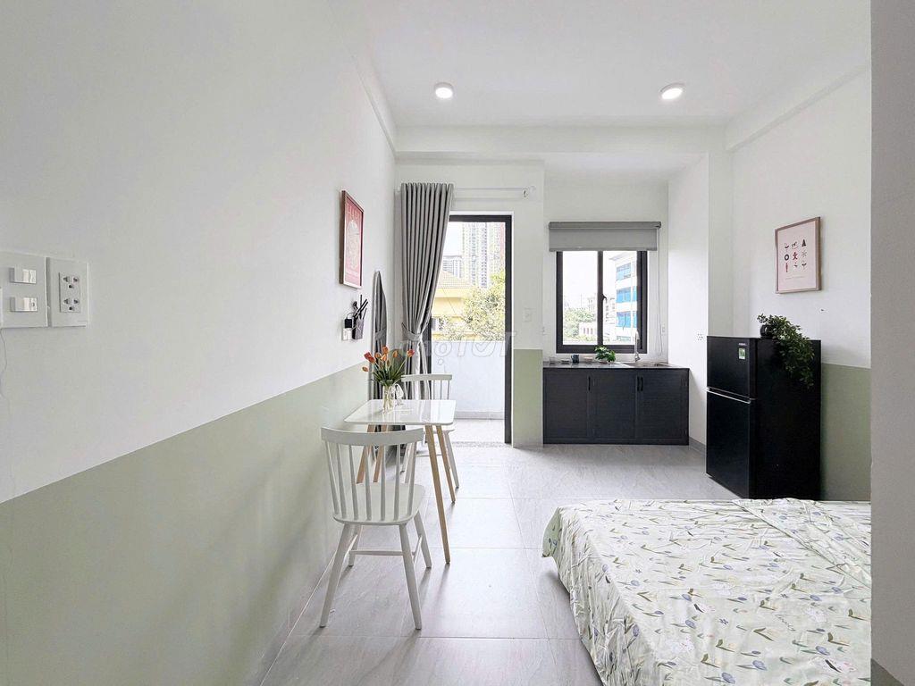 STUDIO BAN CÔNG THOÁNG MÁT – 66 PHAN BÁ VÀNH, THẠNH MỸ LỢI